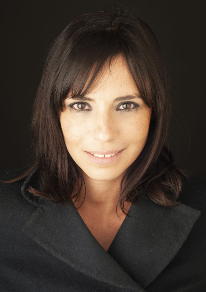 TERESA TAVARES Passaporte